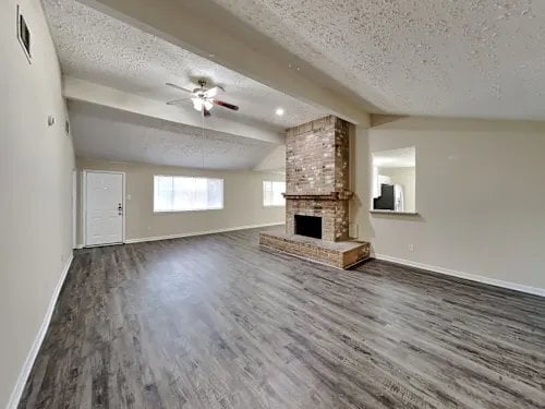 Foto del edificio - 2622 Broomsedge Dr