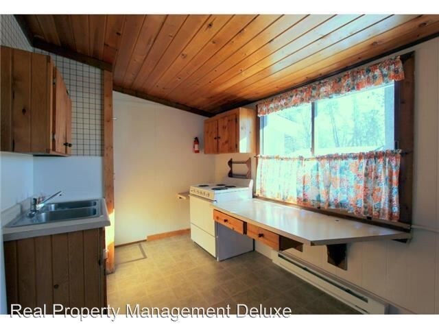 Building Photo - 30305 N Birchwood Dr