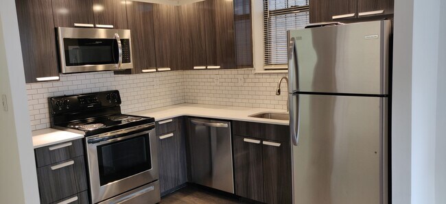Foto del edificio - 104 Queensberry St