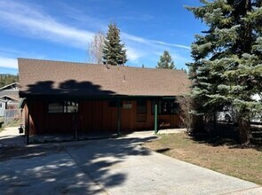 Building Photo - 42720 Peregrine Ave