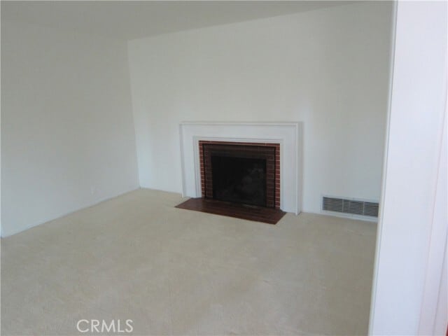 Foto del edificio - 15246 Carnell St