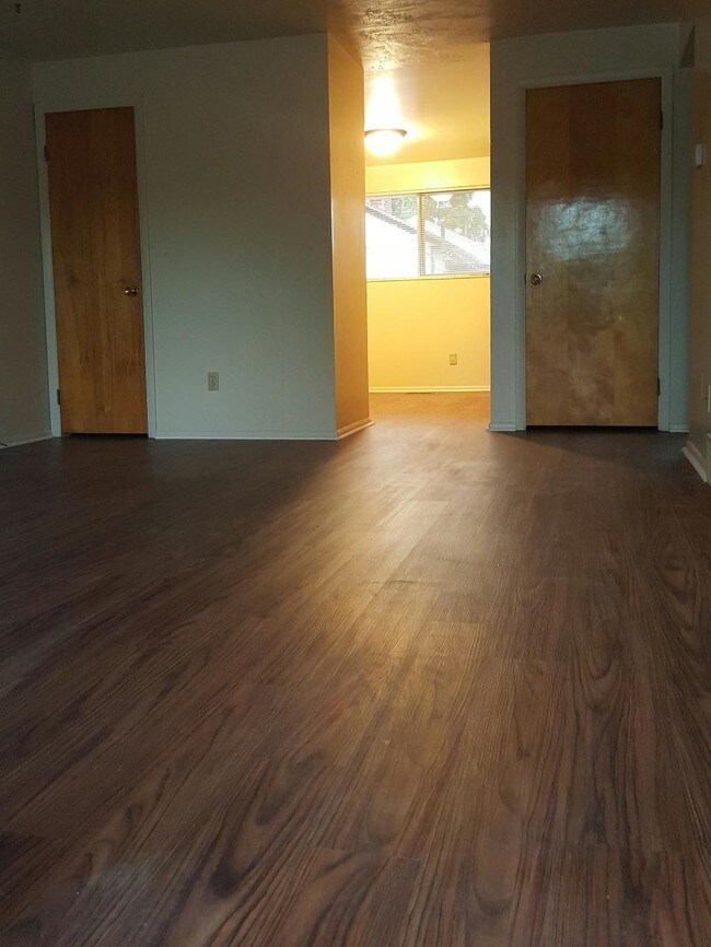Foto del edificio - 1394 W 500 N