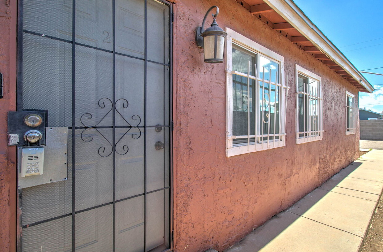 Photo - 1501 East Roosevelt Street