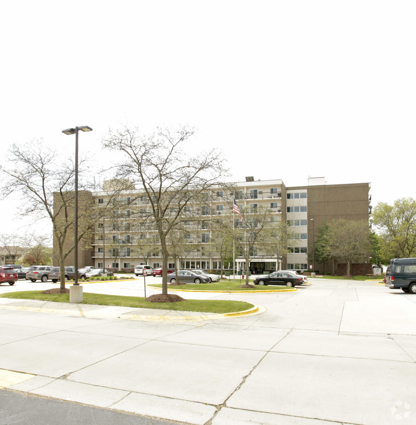 Building Photo - Autumn Ridge Village