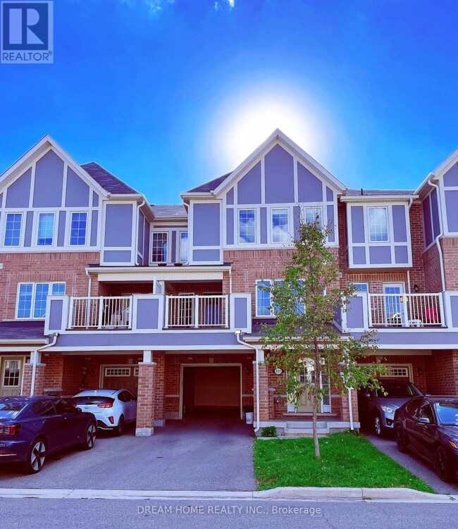 Building Photo - 651 Laking Terrace