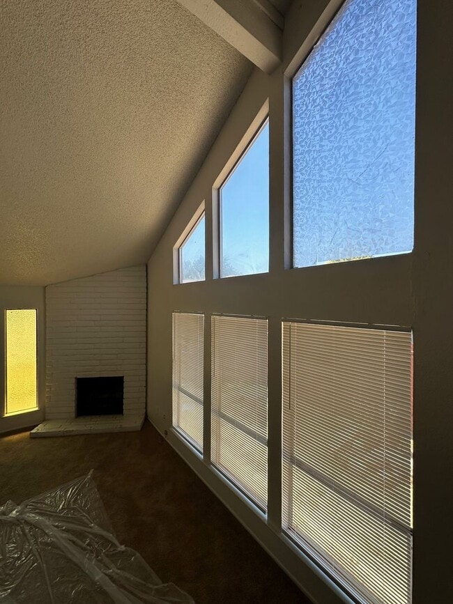 Foto del edificio - Duplex for RENT!