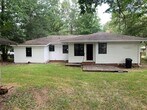 Foto principal - Renovated 3 Bedroom 2 Bath Home for Rent!