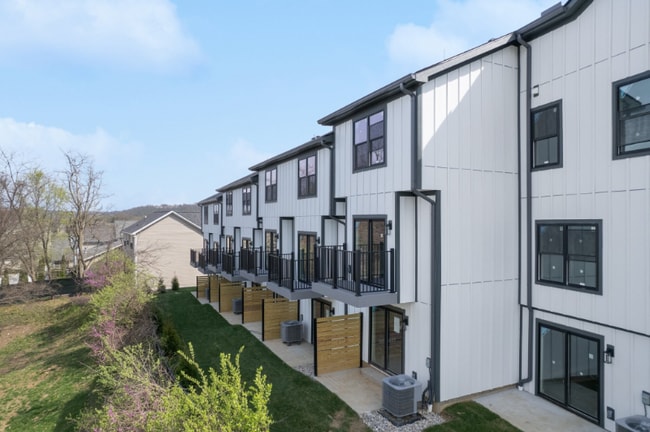 Photo - 4478 Butterfield Pl Townhome