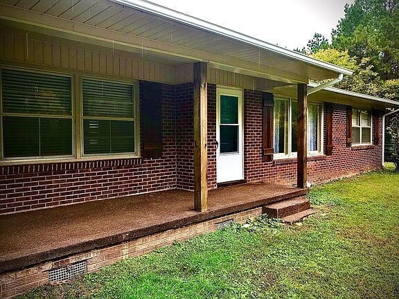 Building Photo - 135 Shoal Creek Rd