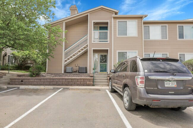 Foto del edificio - 8475 Pebble Creek Way