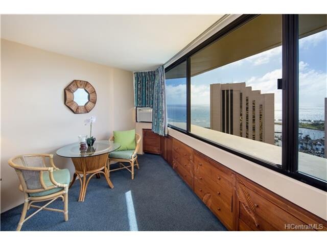 Building Photo - 1700 Ala Moana Blvd