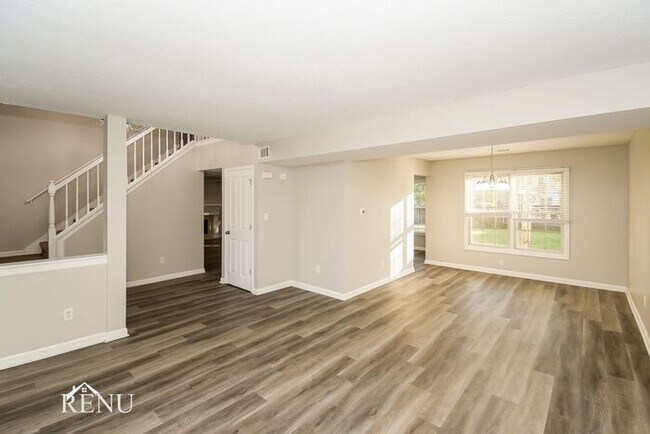Building Photo - 13476 Clifty Falls Dr