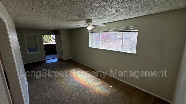 Building Photo - 329 SW 10th Street