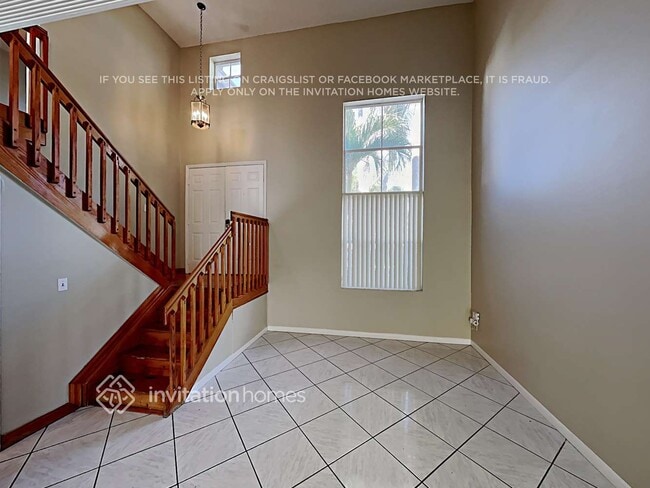 Building Photo - 4311 SW 72nd Terrace