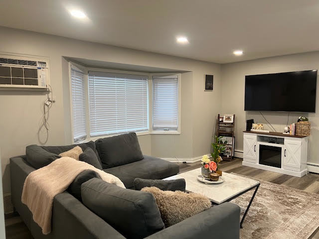 Foto del edificio - 216 N Somerset Ln