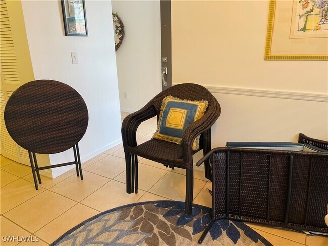 Foto del edificio - 4410 Chantelle Dr