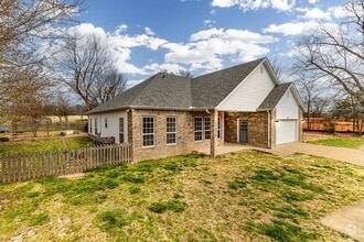 Building Photo - 12842 Ruby Rd