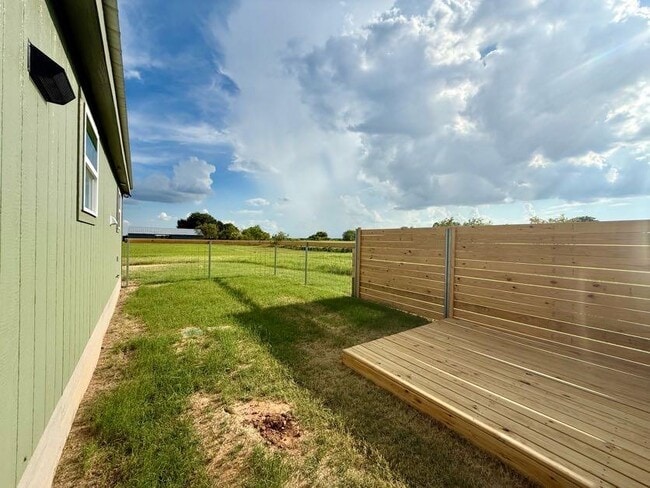 Building Photo - 671 Co Rd 3386
