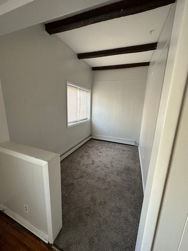 Front room/office - 33 George St