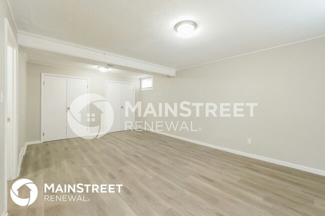 Building Photo - 9204 Marsh Ave