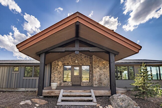 Foto del edificio - Ranch home in Kamas
