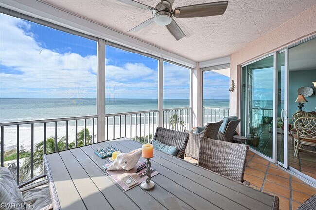 Foto del edificio - 263 Barefoot Beach Blvd