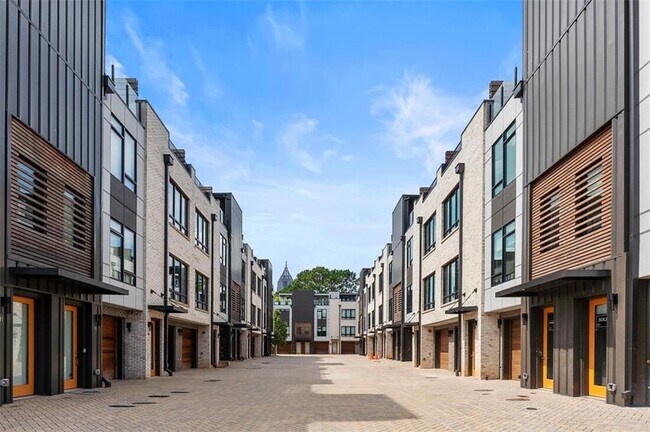 Foto del edificio - 102 Cityview Ct NE