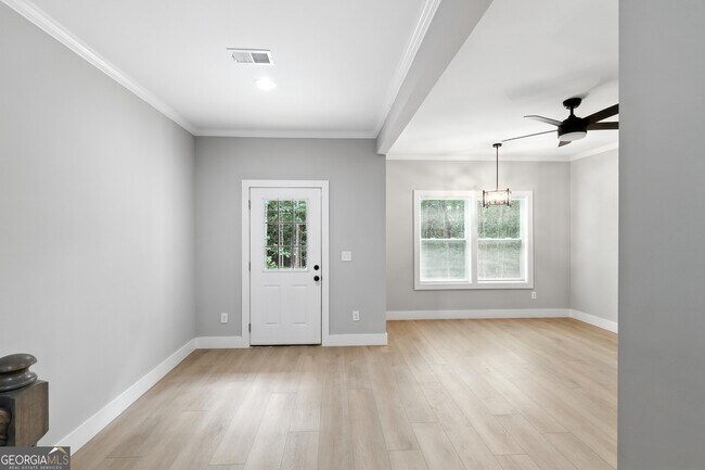 Foto del edificio - 163 Brad St