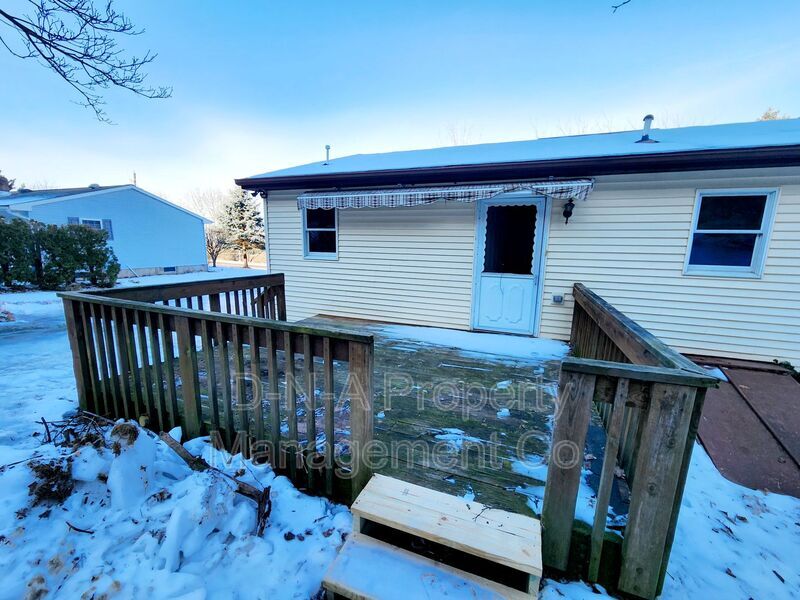 Primary Photo - 226 S Hunter Hwy