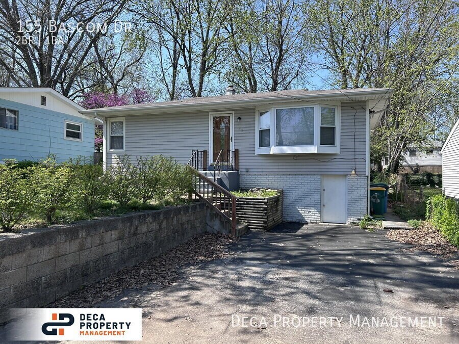 Foto principal - 155 Bascom Dr