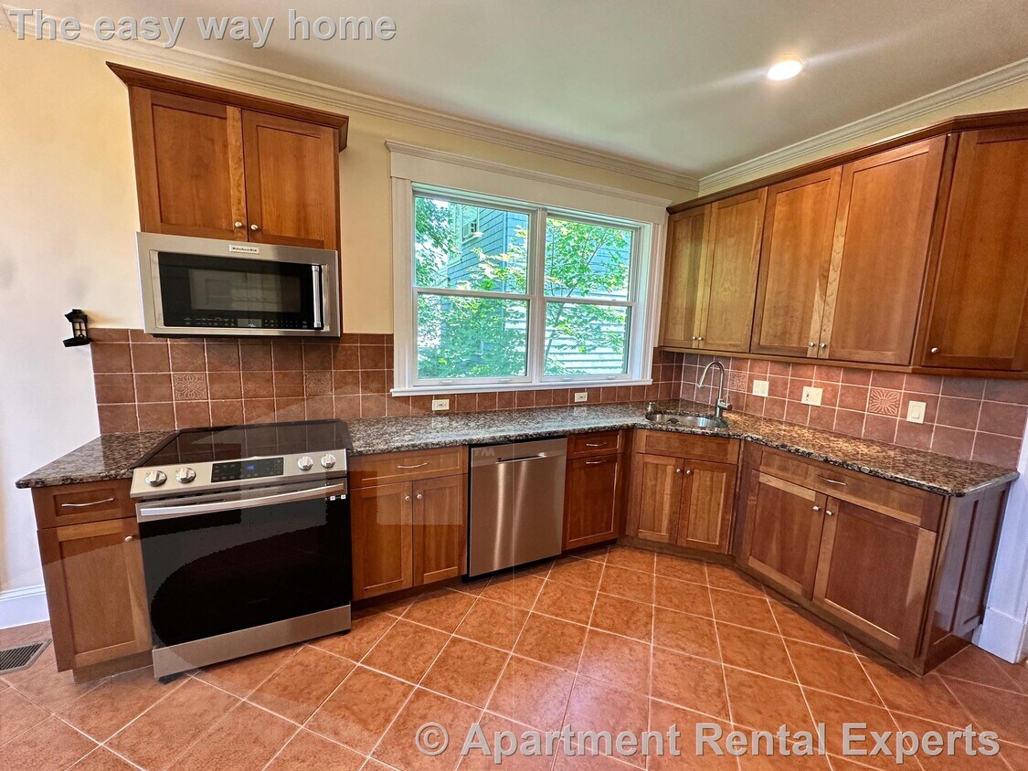 Foto principal - 273 Mason Terrace