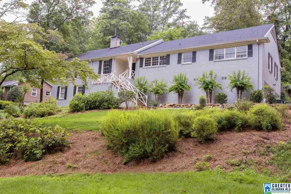 Primary Photo - 3560 Brookwood Rd