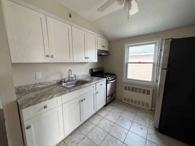 Building Photo - 452 Beach 125th St
