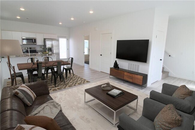 Building Photo - 1041 Kentucky Ave