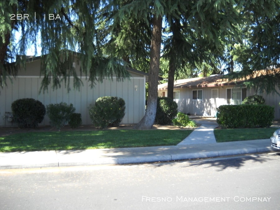 Two Bedroom Clovis Apartment House for Rent in Clovis, CA