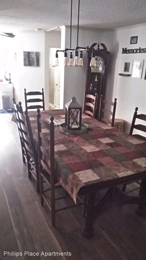 Foto del edificio - 3 br, 2 bath House - 7279 Crowflight Rd