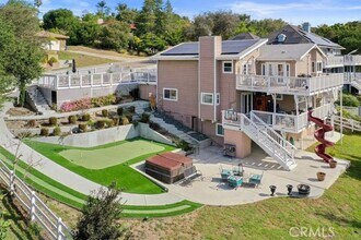 Building Photo - 1005 Acorn Dr