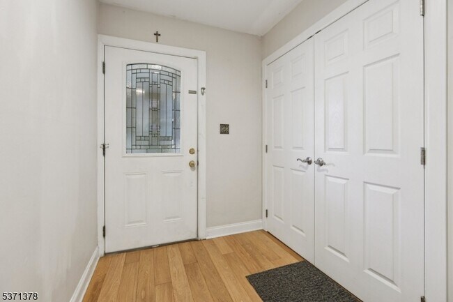 Foto del edificio - 1 Landry Rd