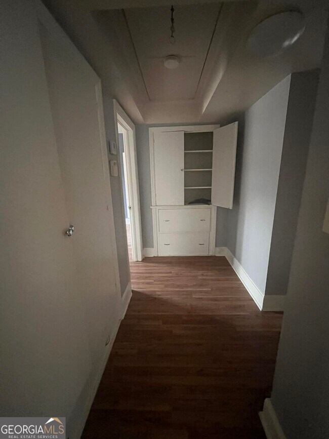 Foto del edificio - 1067 Boulevard