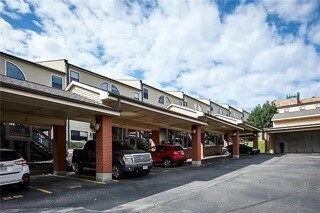 Foto del edificio - 516 W 10th St
