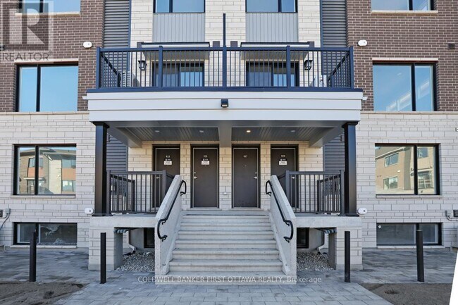 Photo du bâtiment - 937 Creekway Private