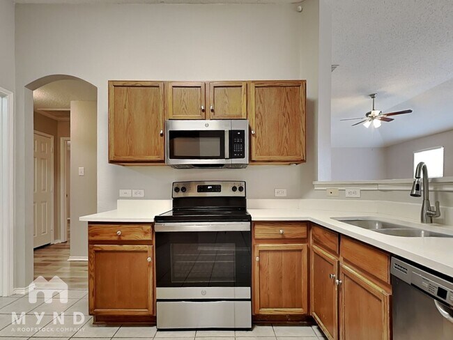 Foto del edificio - 1122 Buckingham Dr