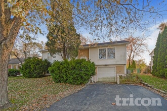 Building Photo - 1045 Brush Hill Ln