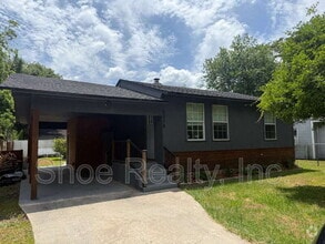 Building Photo - 3318 Dellwood Ave