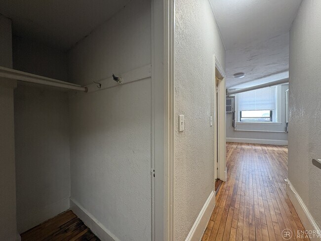 Foto del edificio - 9 Sewall Ave
