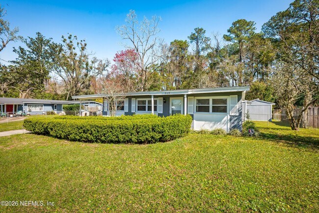 Foto del edificio - 909 Westgate Dr