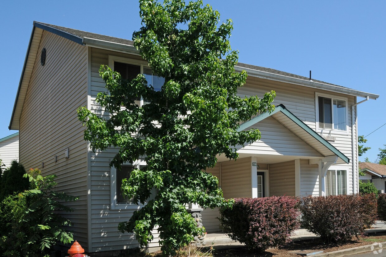 Foto principal - 228-242 SE 106th Ave