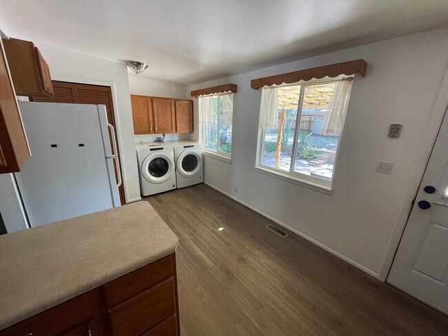 Foto del edificio - 377 Tusher St