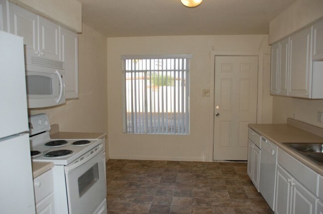 Building Photo - 4813 N 55th Ave