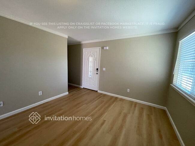 Building Photo - 2214 Newcastle Ct